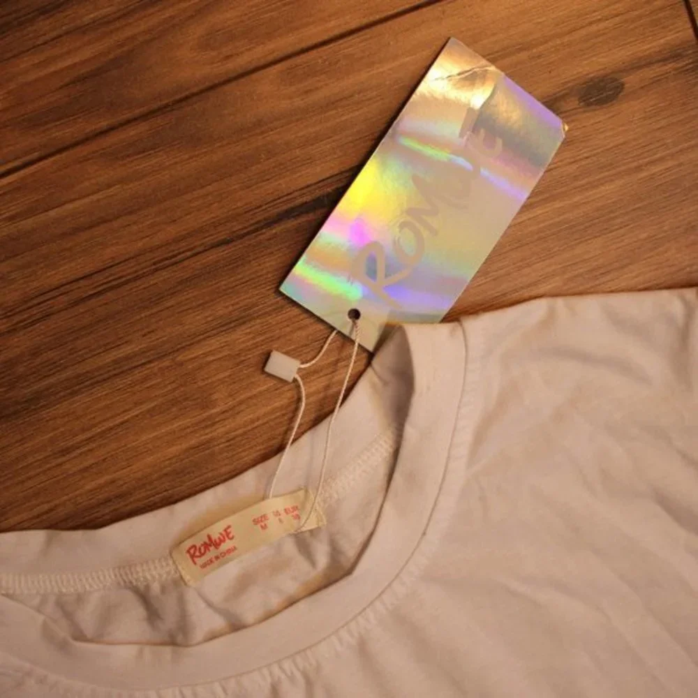 Romwe Smoking Girl w/ Roses White Graphic Tee M - Picture 3 of 5